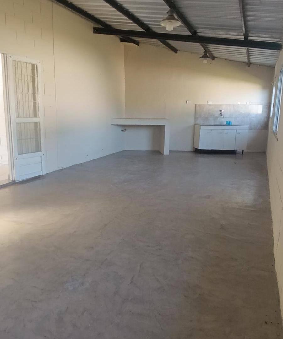 Foto de SALÓN EN ALQUILER CALLE LOS ANDES, imagen 4