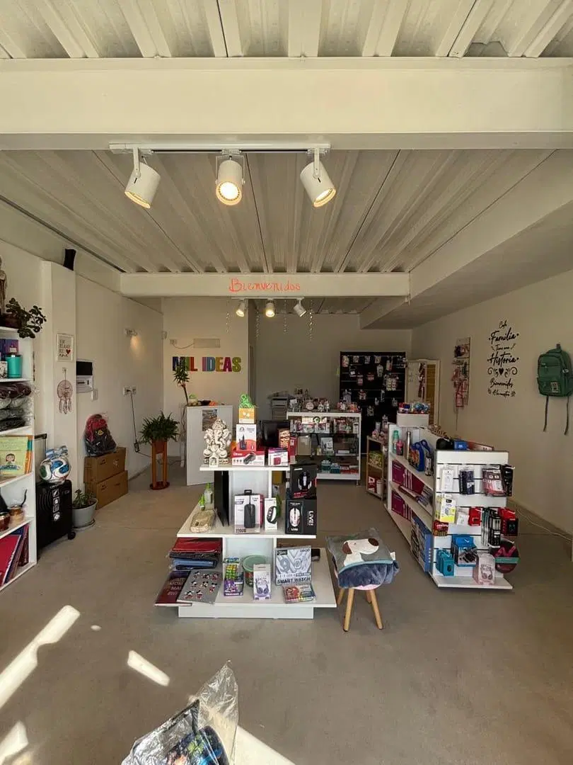 LOCAL COMERCIAL EN DOCTA EN ALQUILER 2