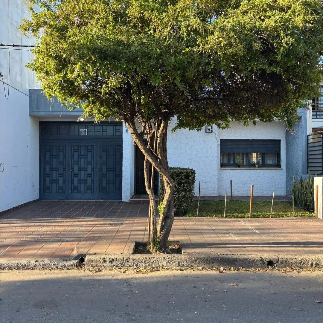 CASA EN VENTA MAIPU 2