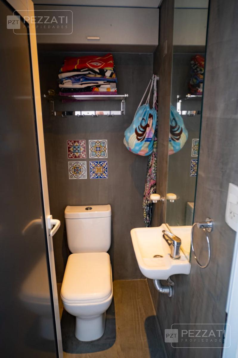 Casa en Venrta, Moderna, Zona San Carlos 3