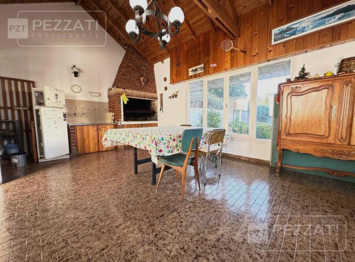 Foto de Casa en venta en Constituciòn . 3/4 dormitorios. Quincho. Parque, imagen 5