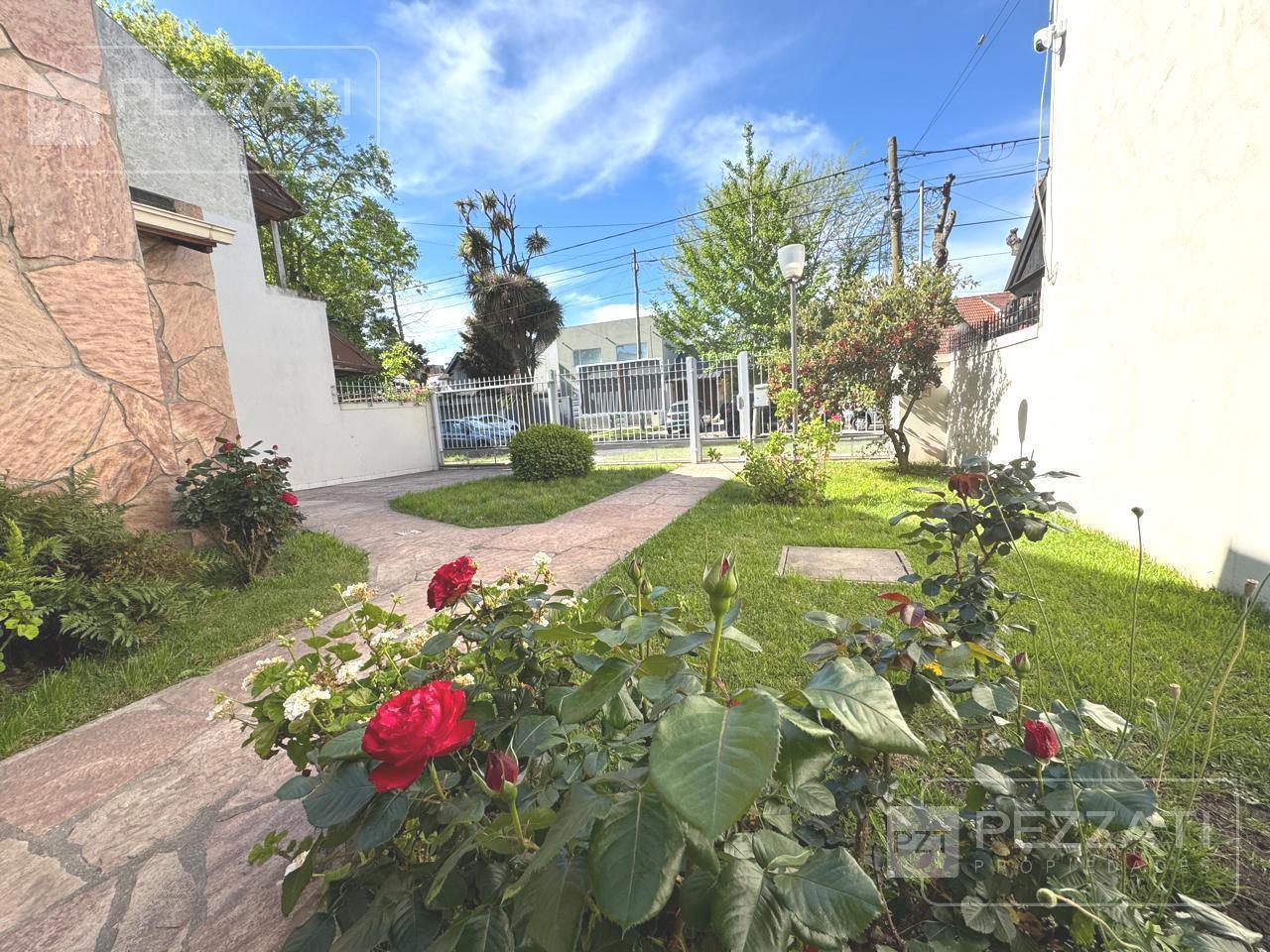 Foto de Casa en venta. Zona Parque Luro. 2 dormitorios. 2 baños. garage. parque, imagen 5