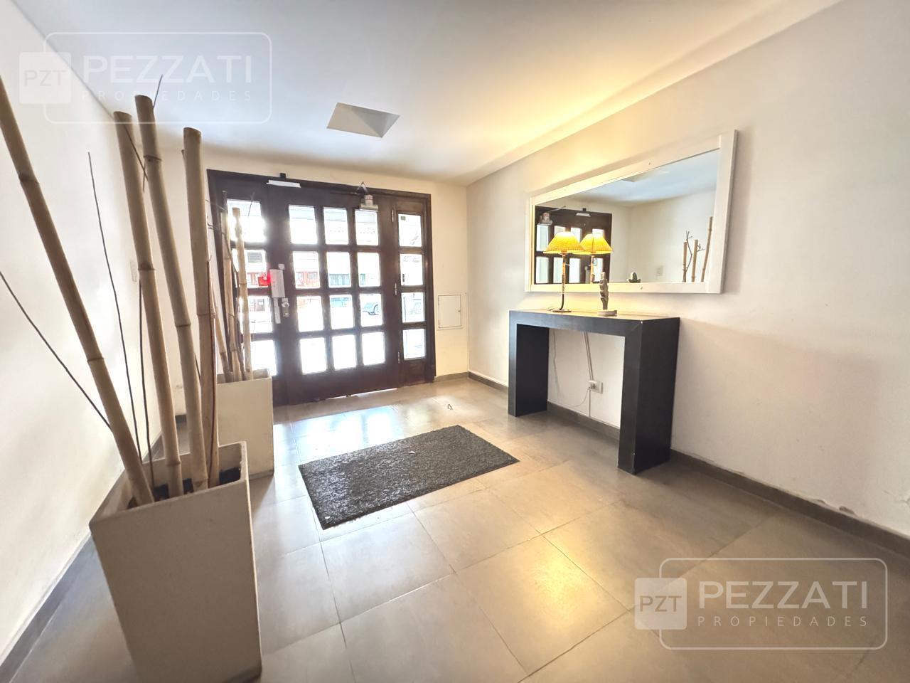 Foto de Departamento de 2 amb en alquiler. Zona Paseo Aldrey, Todo externo., imagen 4