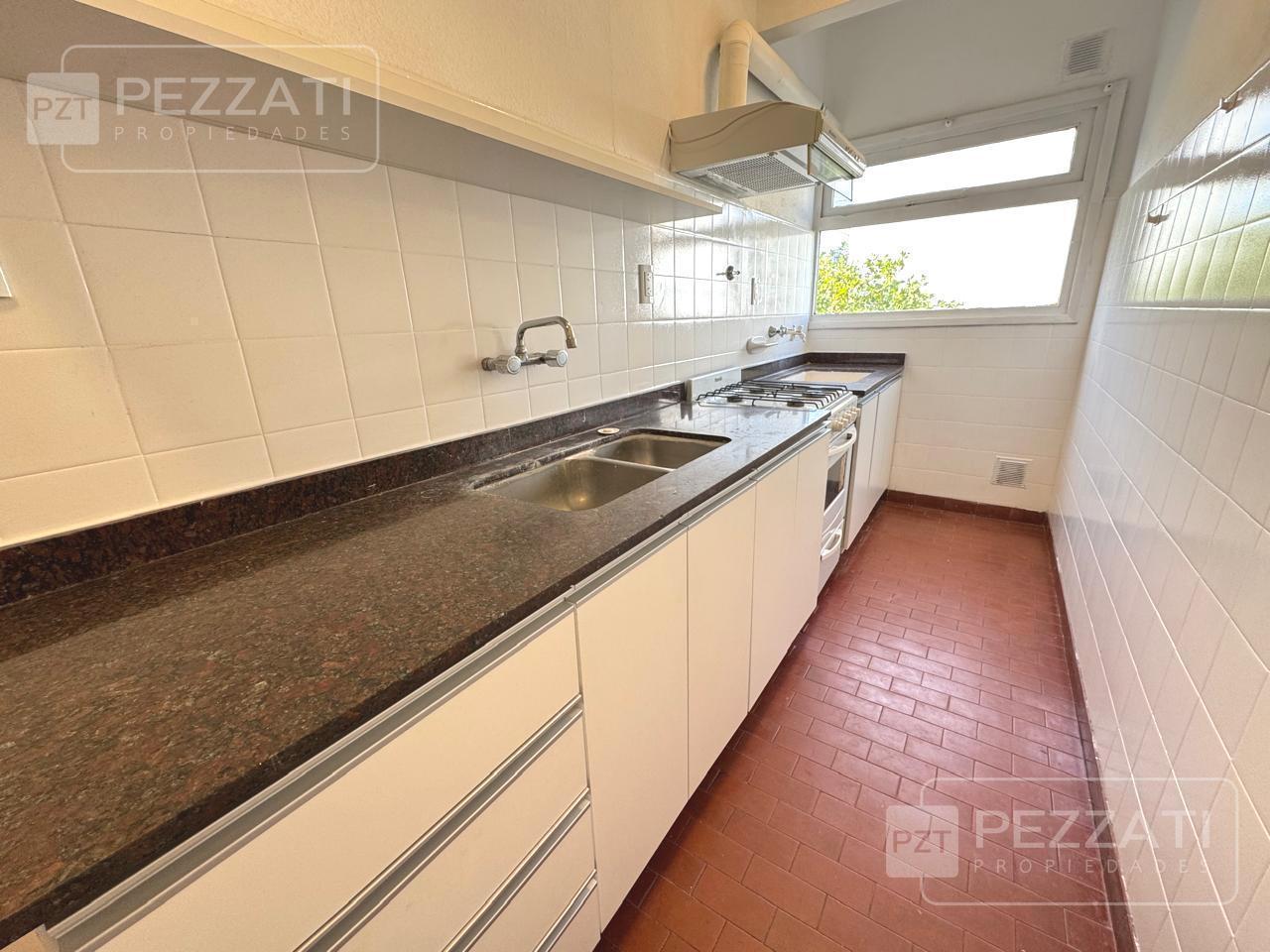 Foto de Departamento de 2 amb en alquiler. Zona Paseo Aldrey, Todo externo., imagen 5