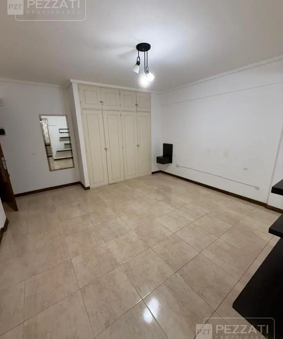 Departamento en Plaza Colon 4