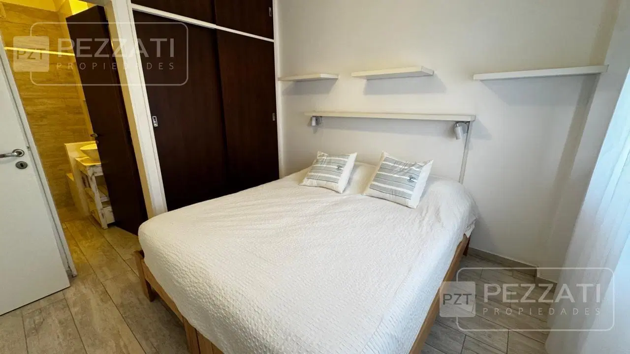 Departamento en alquiler .Zona Varese. 2 ambientes. reciclado. Lateral. Con muebles 3