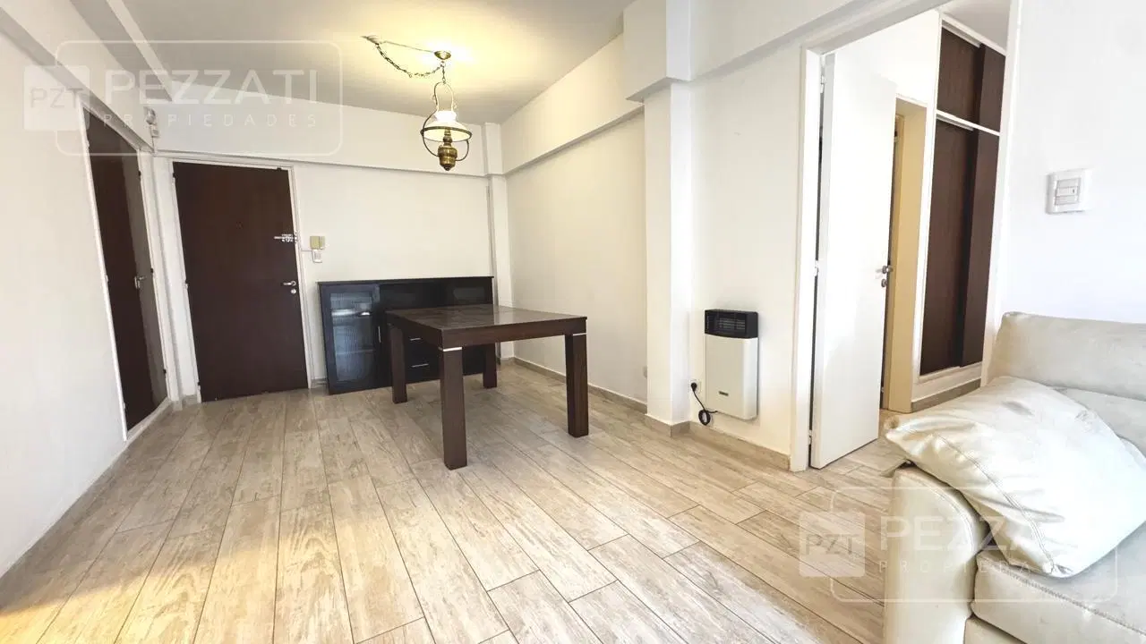Departamento en alquiler .Zona Varese. 2 ambientes. reciclado. Lateral. Con muebles 3