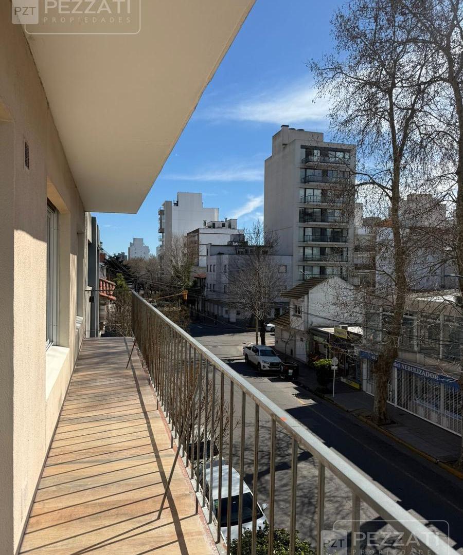 Foto de Departamento en Plaza Mitre, imagen 1