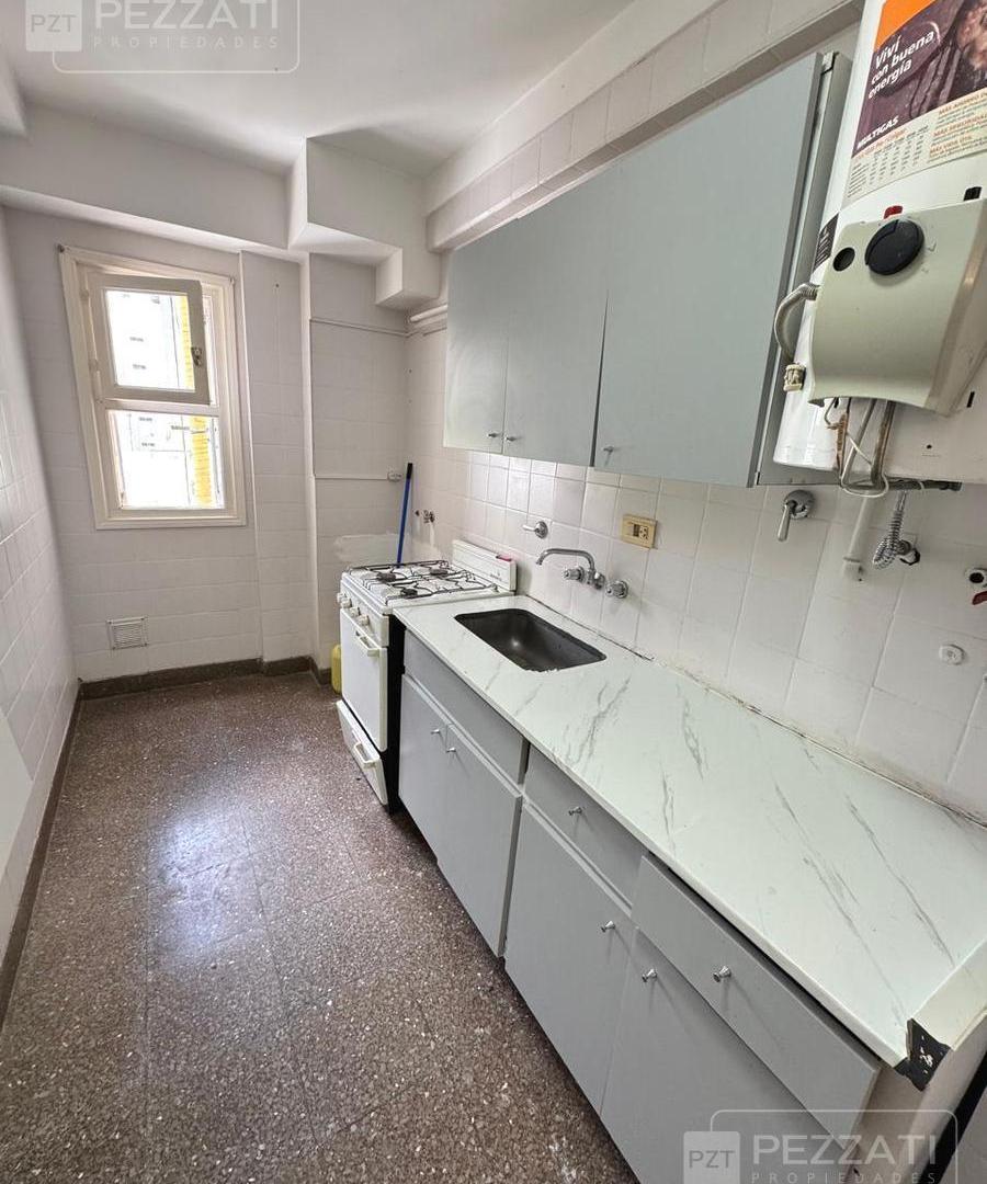 Foto de Departamento en alquiler 24 meses .2 amb. Al frente. Balcon. Zona Plaza, imagen 4