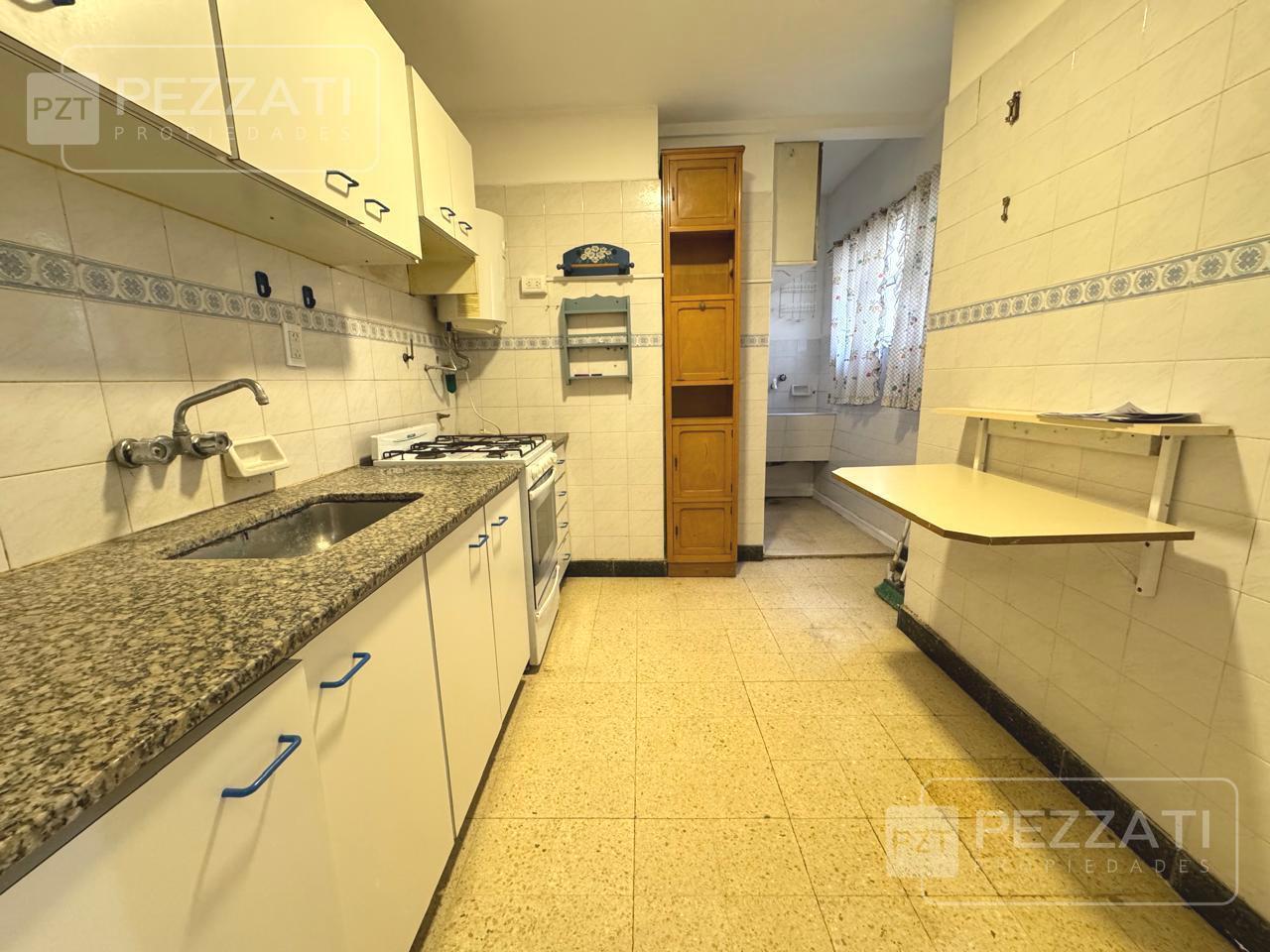 Foto de Departamento 2 amb . 24 meses.Amplia cocina. Contrafrente. Luminoso. Z/, imagen 4