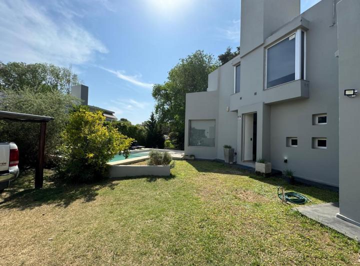 EXCELENTE PROPIEDAD EN ALQUILER TEMPORARIO Y VENTA 4