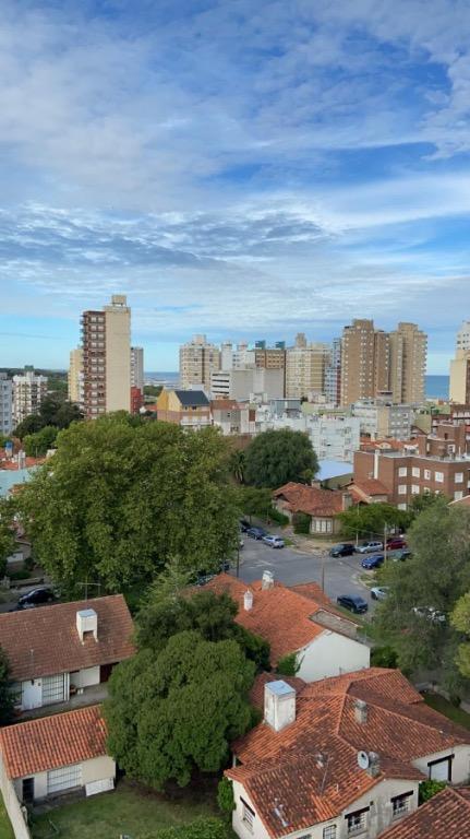Venta Moderno Mono Ambiente en Miramar 2