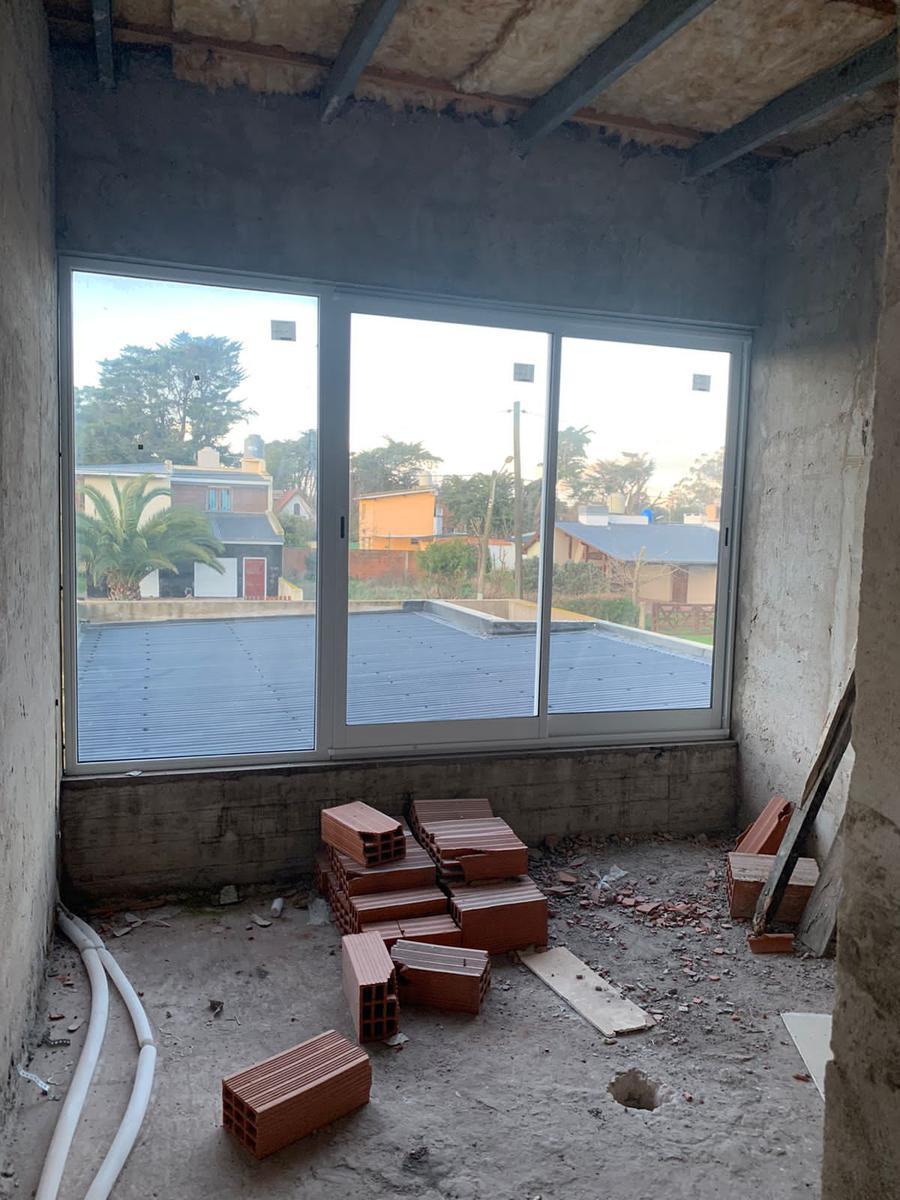 Casa a Terminar en Barrio Acantilados 5