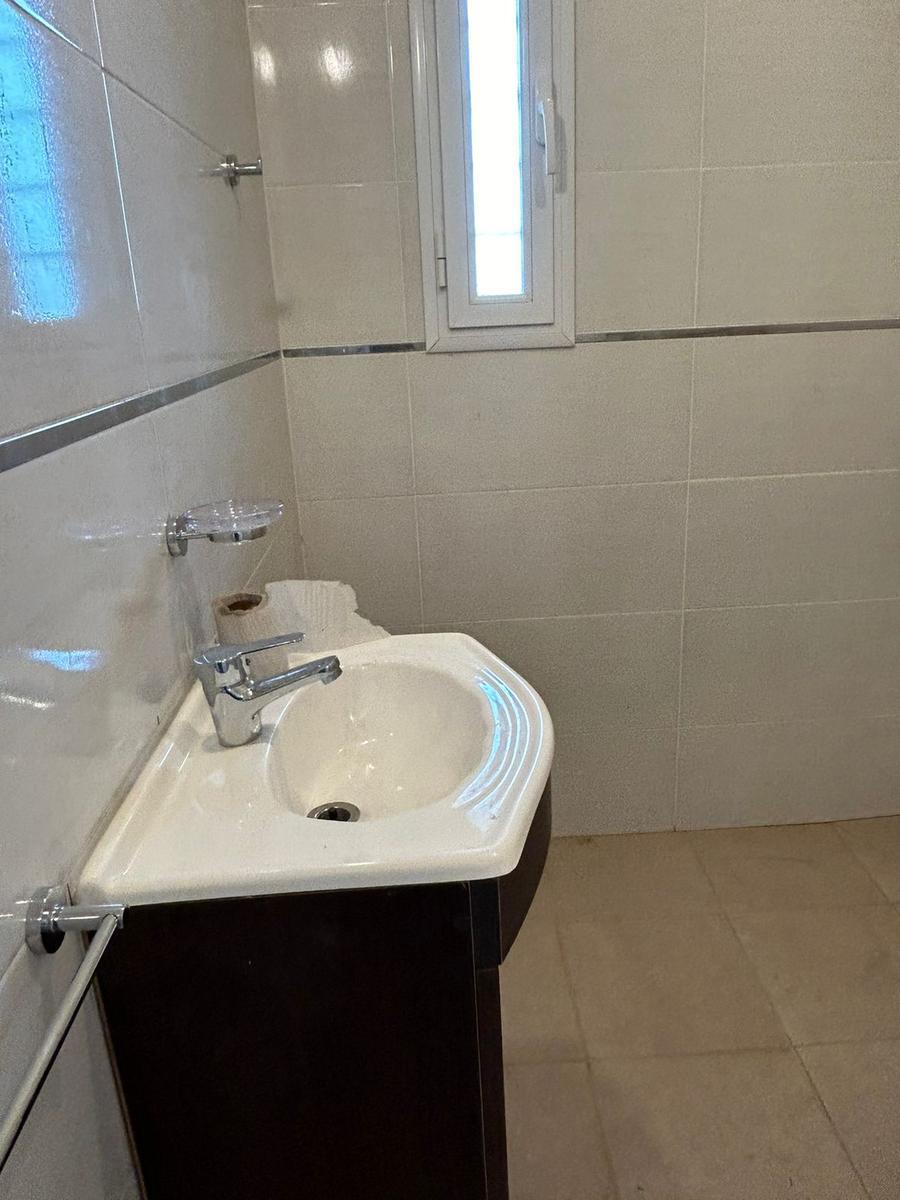 Casa 2 ambientes en venta en Los Acantilados