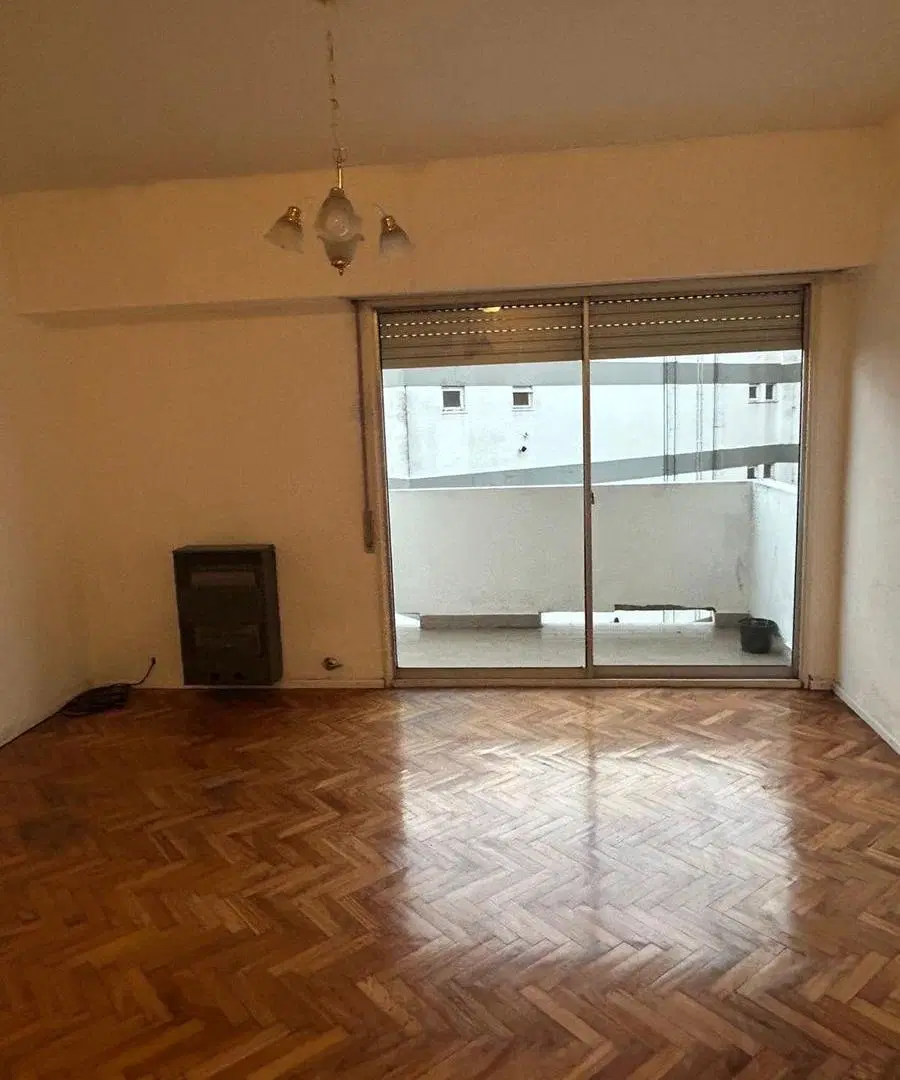 Departamento en Sarmiento 4