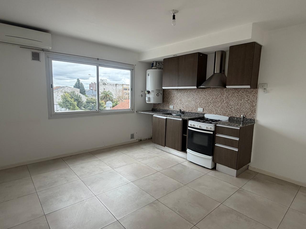Foto de Departamento en Villa Primera, imagen 2