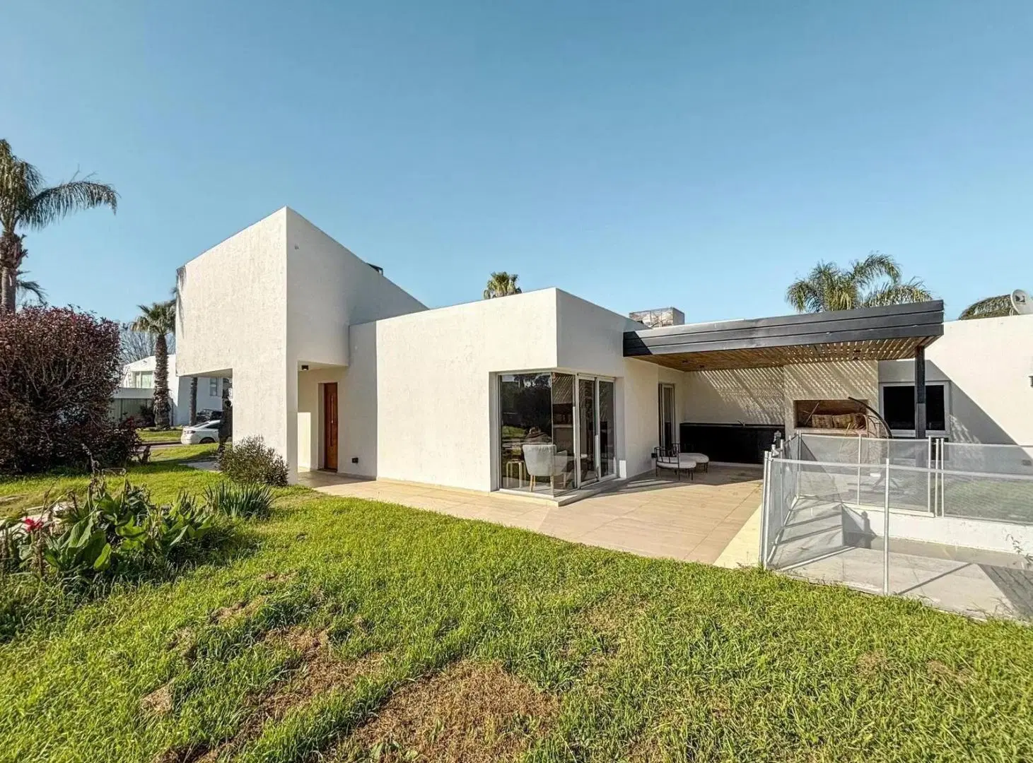 Casa en Miraflores (Funes Hills) 3
