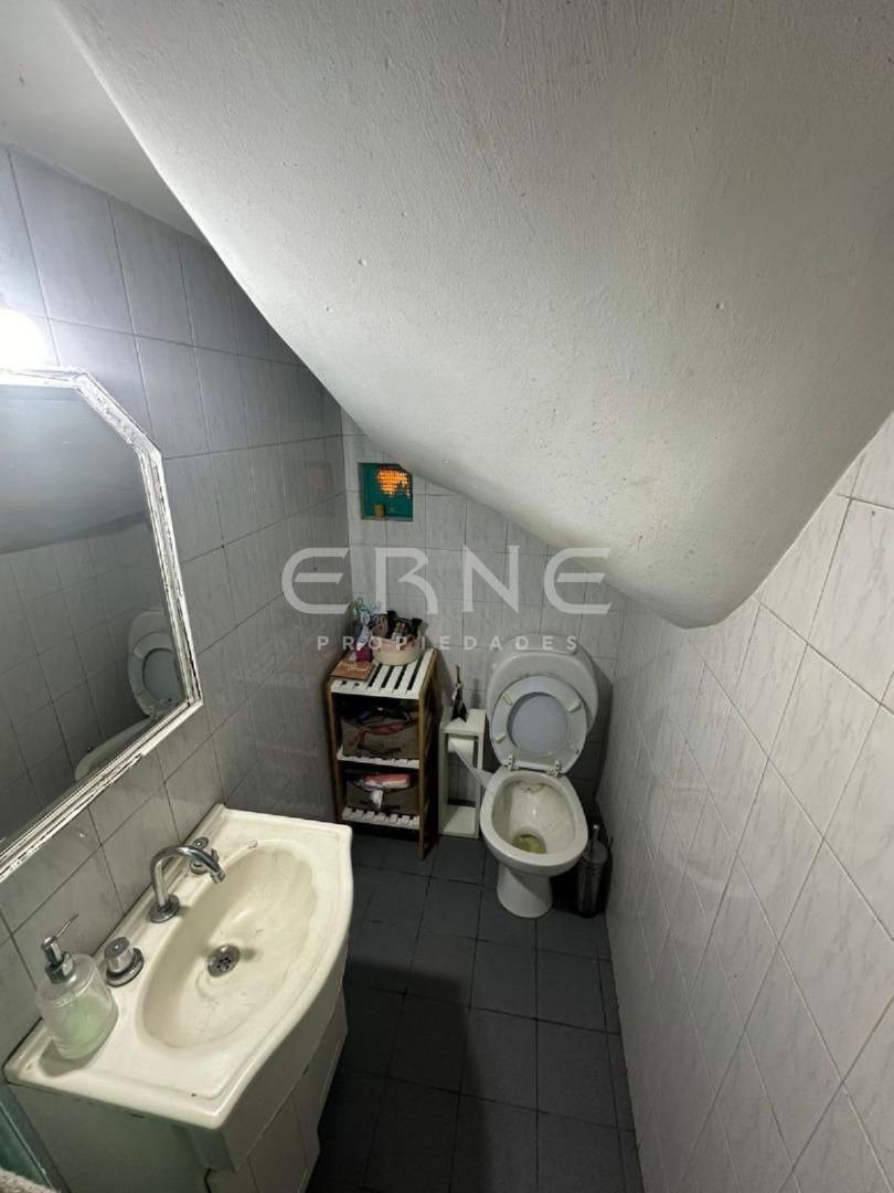 Duplex 4 Ambientes + Garage + Quincho 4
