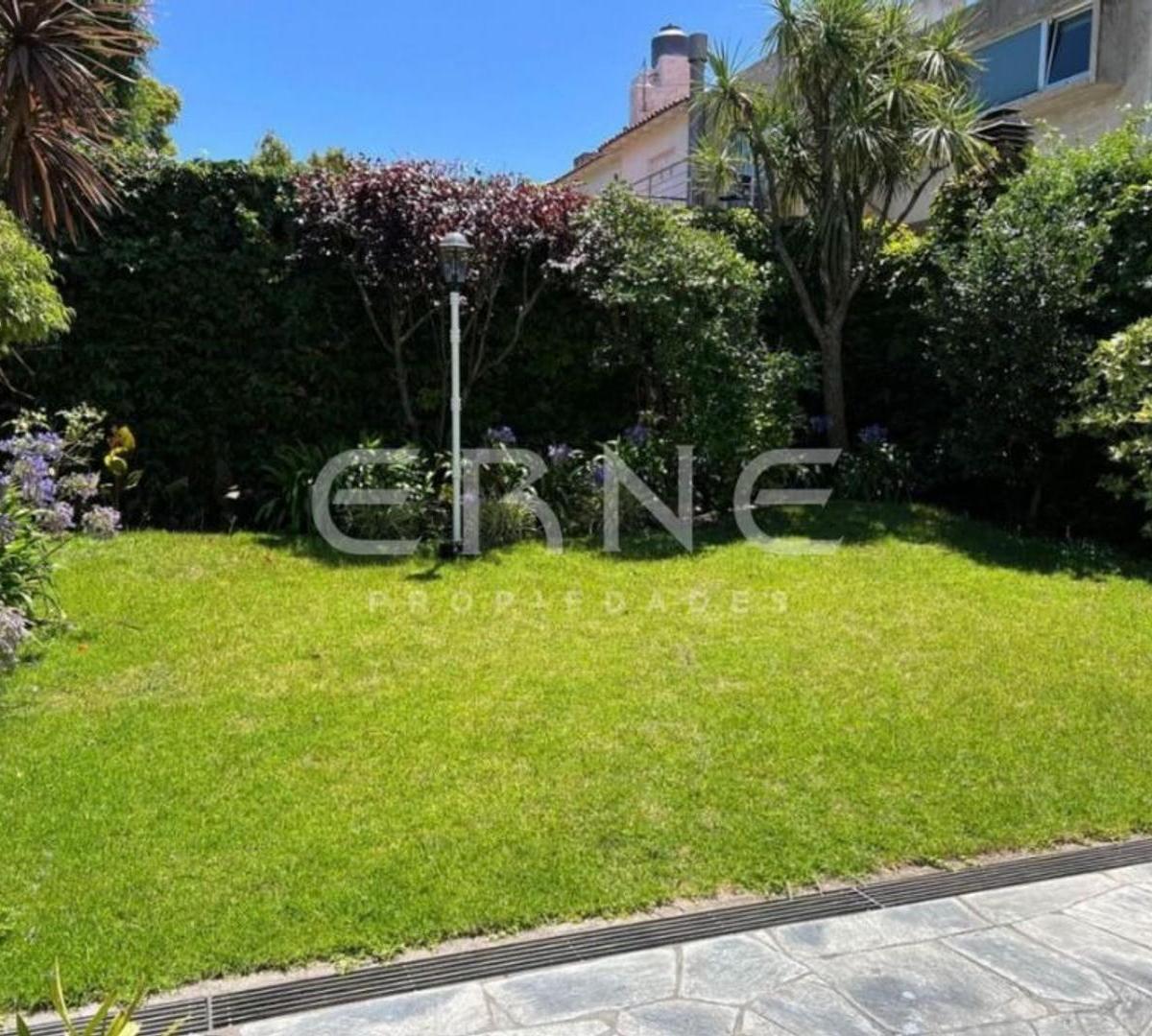 CASA EN VENTA ZONA PLAYA GRANDE