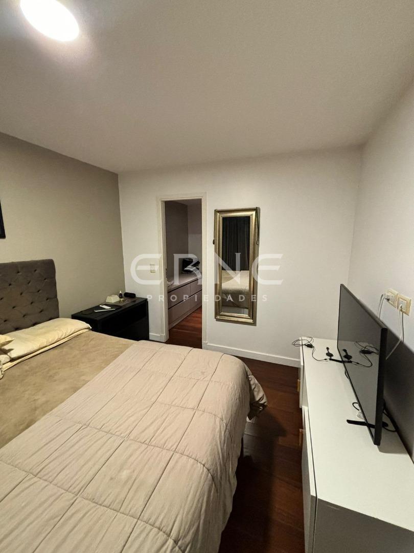 Piso 4 Ambientes de Categoria. con Pileta Propia en Guemes 2
