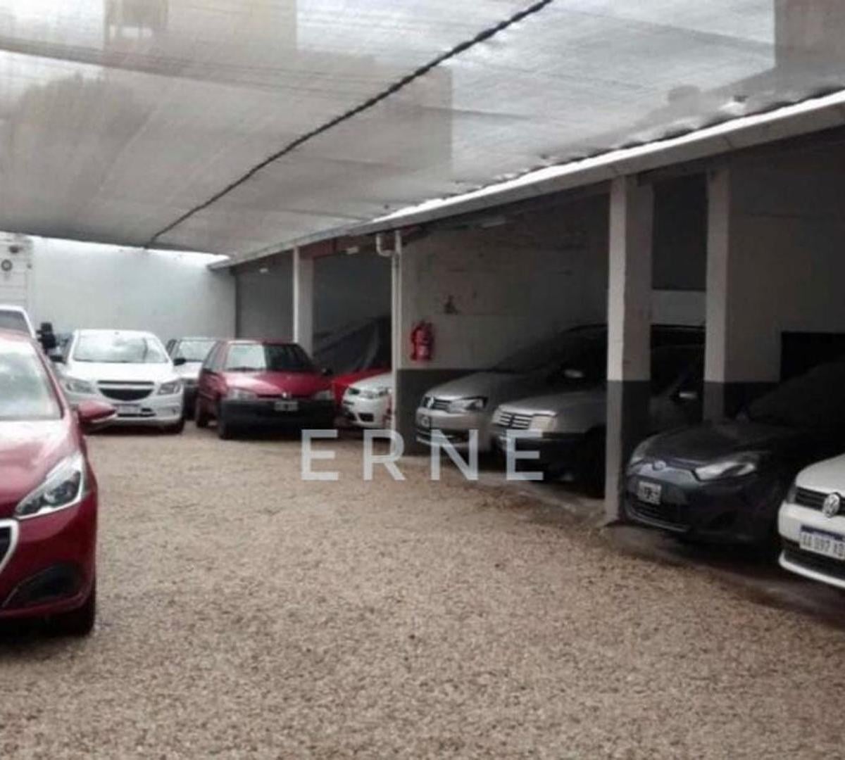 Foto de Cochera más casa reciclada a nuevo de 3 ambientes., imagen 5