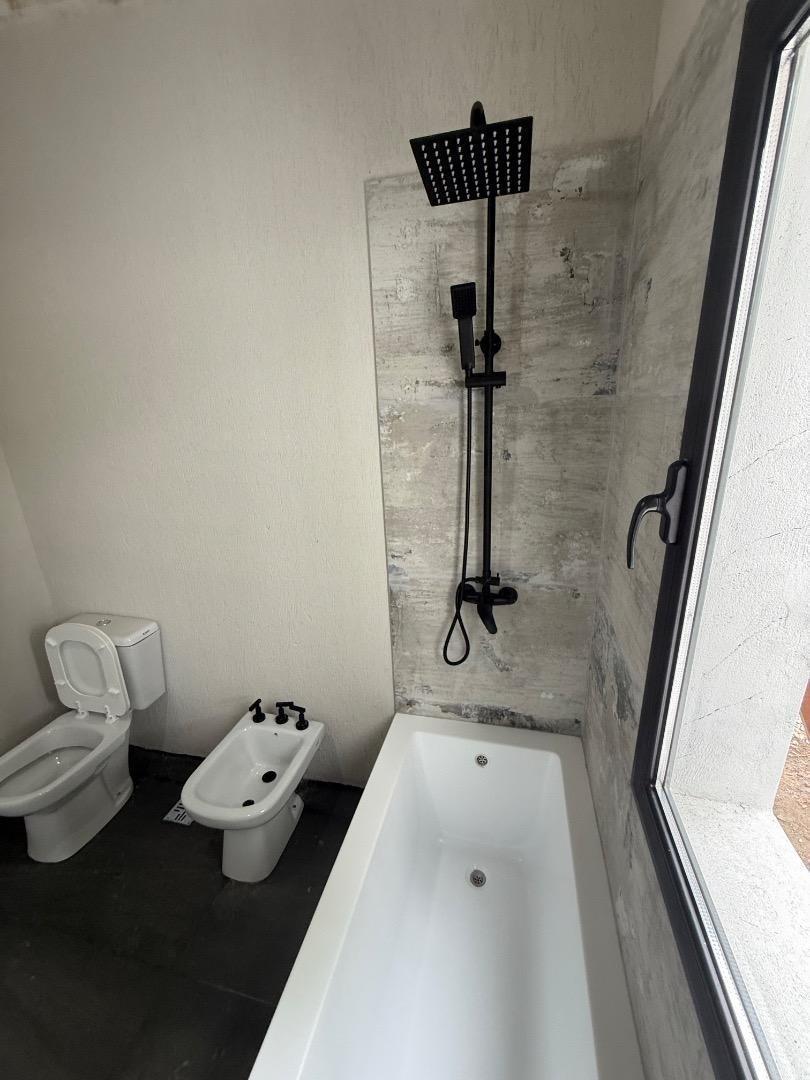 Casa 3 Ambientes a Estrenar a La Venta 3