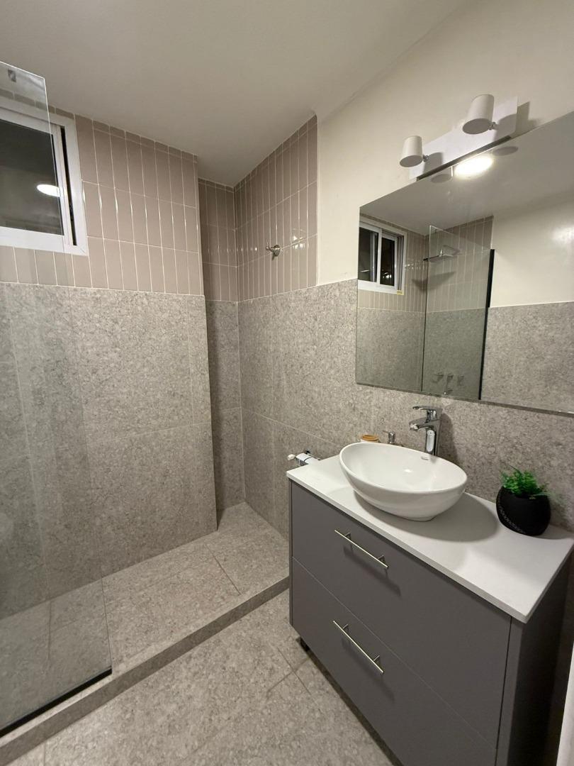 Erne Vende Departamento Reciclado y Equipado Tres Ambientes 1