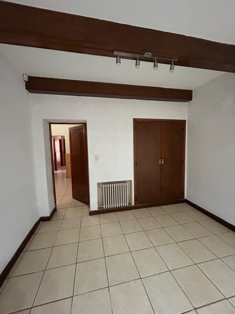 Casa 6 Ambientes Zona Güemes 5