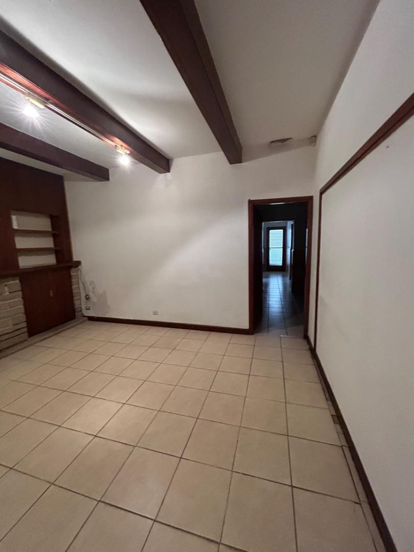 Casa 6 Ambientes Zona Güemes 2