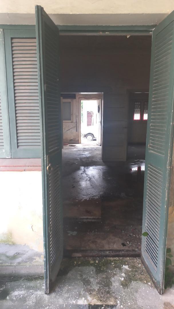 Casa a Demoler. Zonificacion C3. Chauvin 4