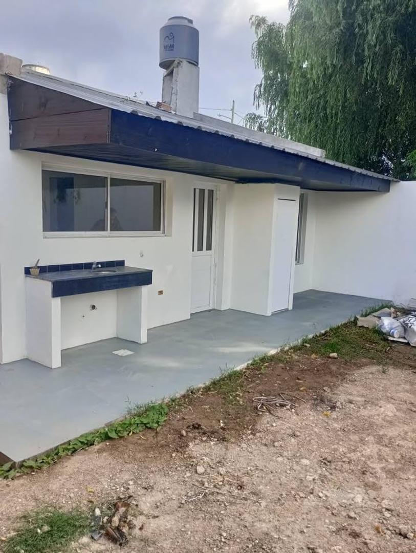 CASA A ESTENAR TRES AMBIENTES.