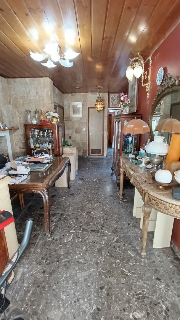 Foto de 5 AMBIENTES CON VISTA AL MAR. GRAN LOTE ZONIFICACIO NR3., imagen 4
