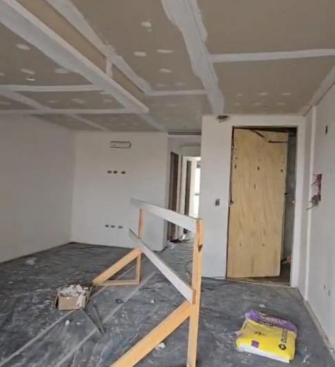 Foto de DEPARTAMENTO DE UN AMBIENTE A LA VENTA, EN POZO., imagen 3