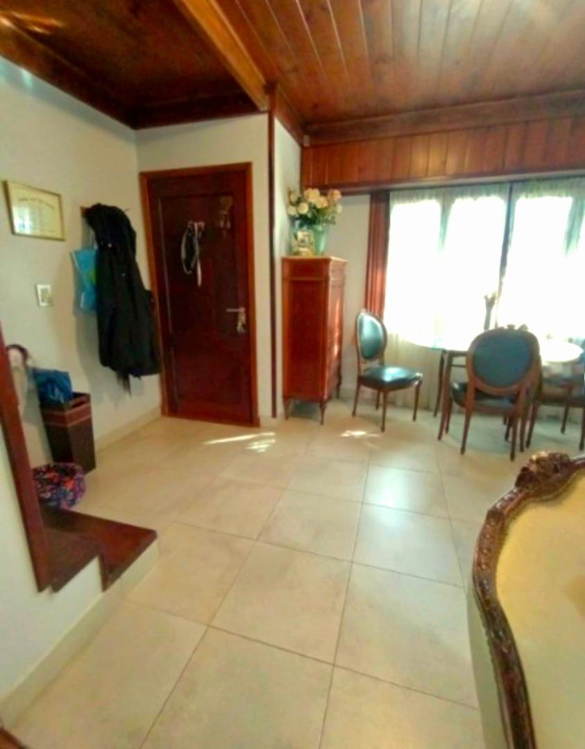 Foto de CASA DE 6 AMBIENTES CON PILETA. BARRIO CONSTITUCION, imagen 5