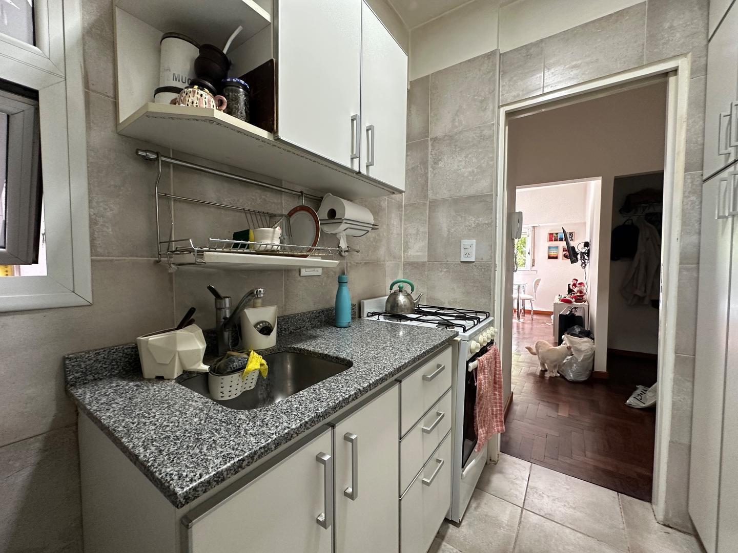 Foto de Venta departamento 3 ambientes con dependencia - Macrocentro, imagen 2