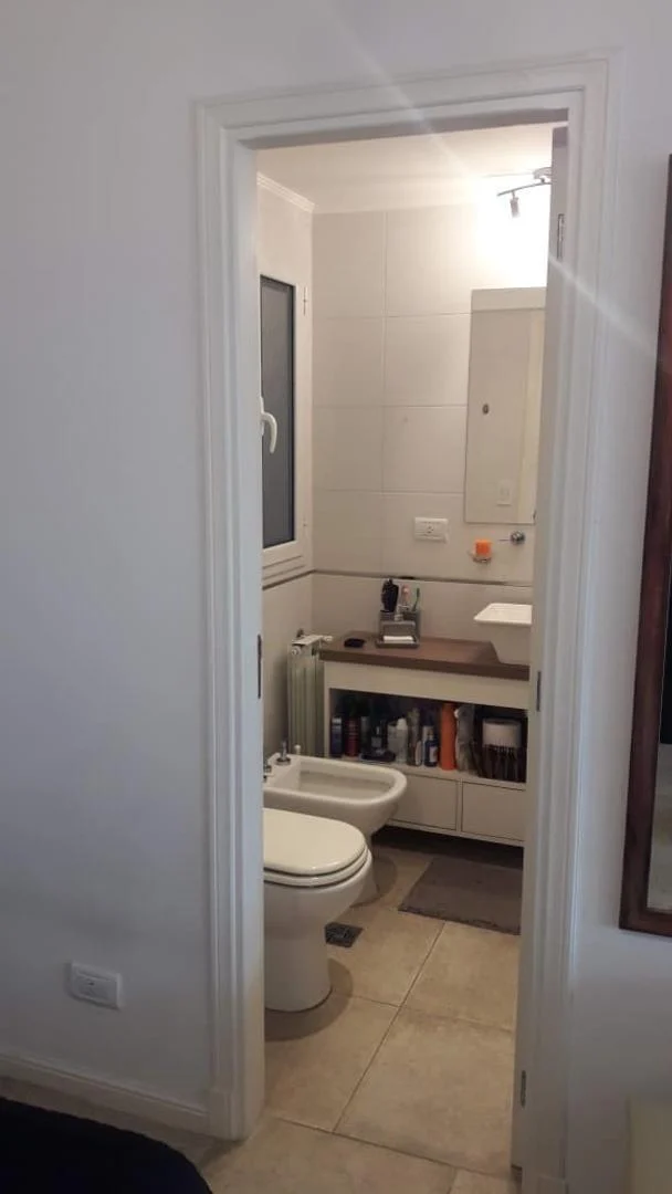 Foto de AMPLIO DEPARTAMENTO DE 1 AMBIENTE EN VENTA, imagen 4