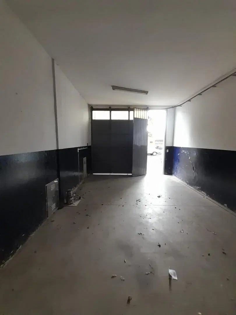ALQUILER GALPON COMERCIAL 400M2 4