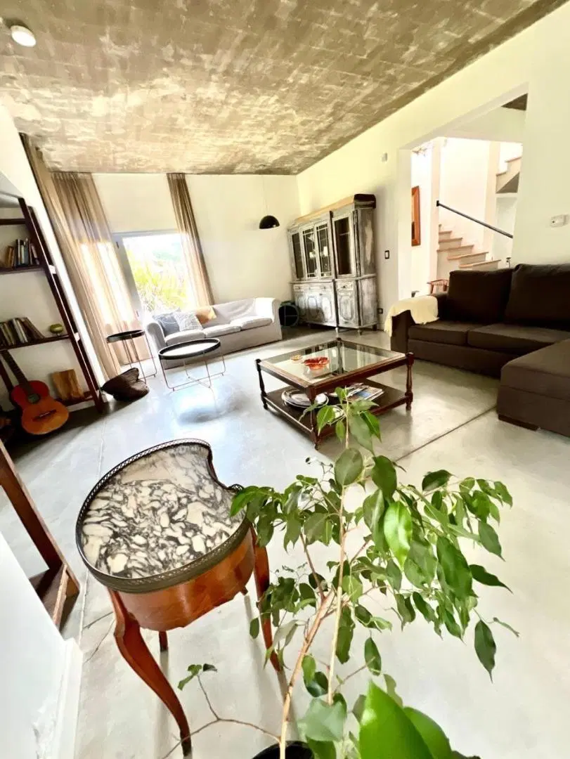 CASA EN VENTA EN BARRIO BARRANCAS DE SAN BENITO 3