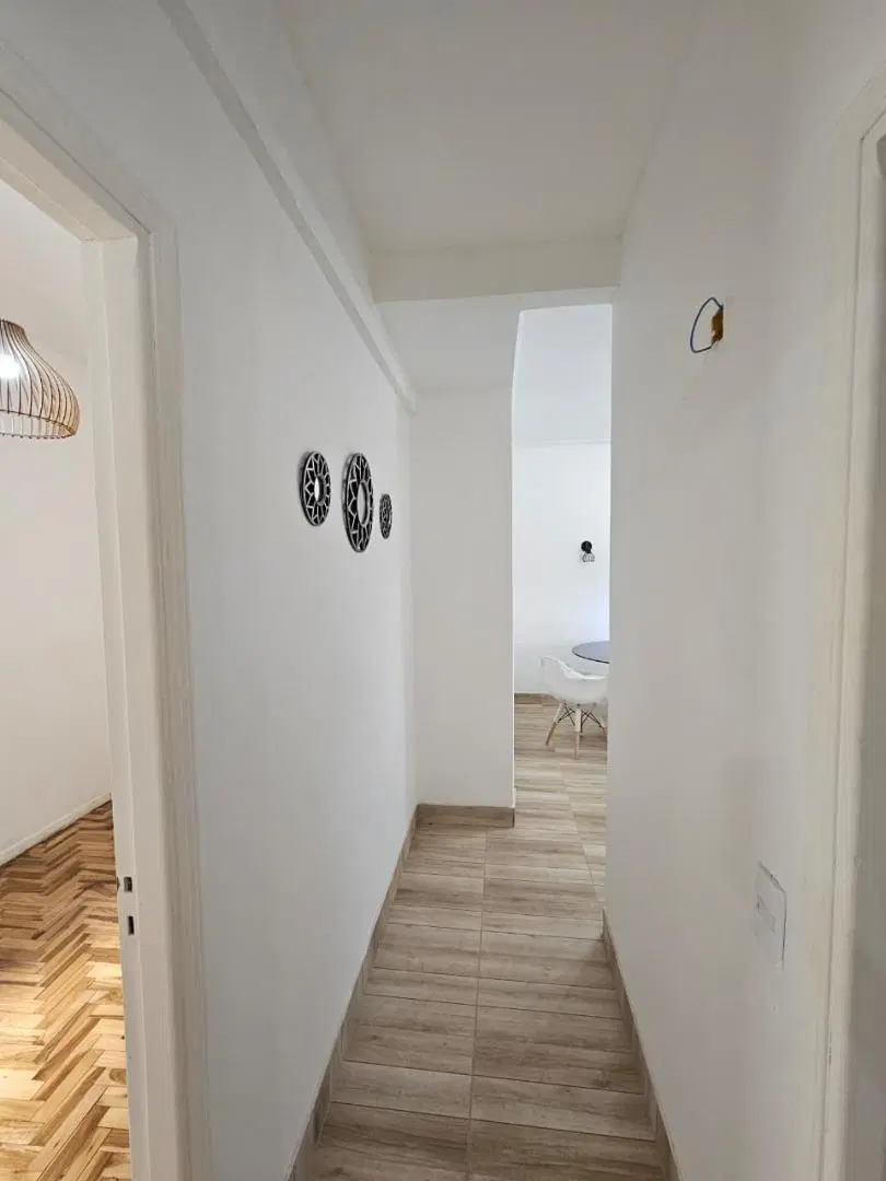 DEPARTAMENTO TRES AMBIENTES A LA VENTA. CENTRO 2