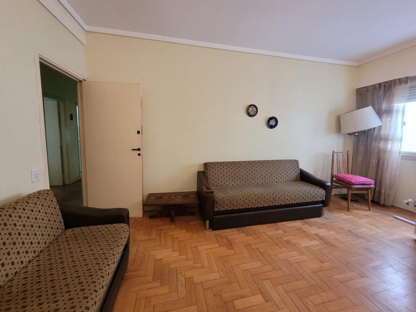 DEPARTAMENTO EN VENTA 2 AMBIENTES CON COCHERA ZONA CENTRO