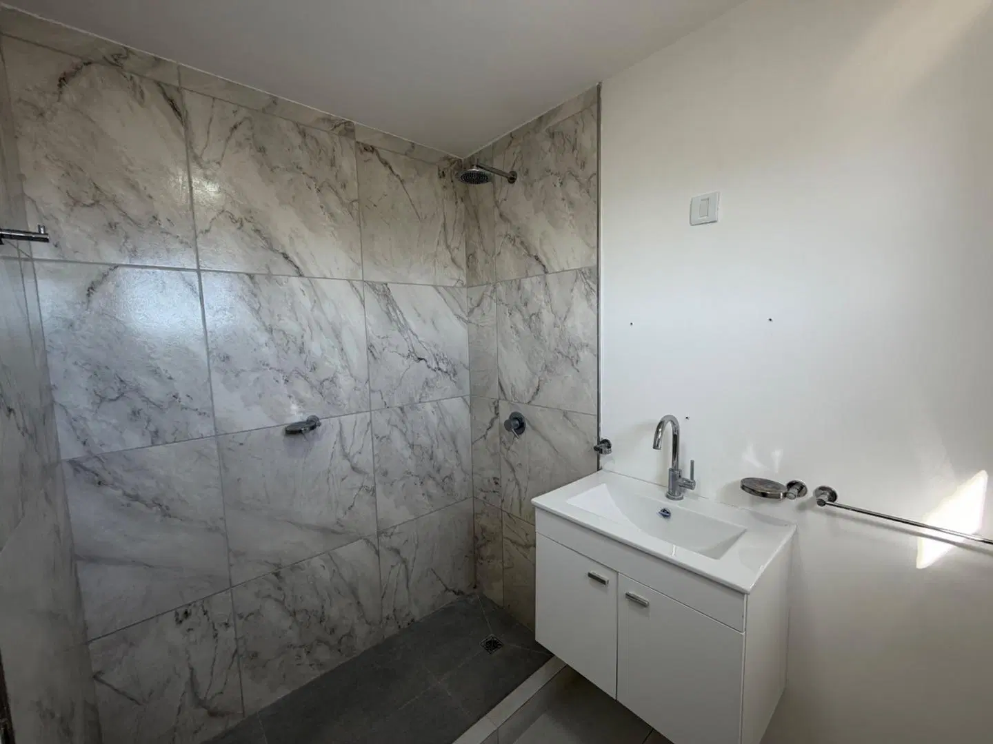 Departamento 2 ambientes Primera Linea al mar -Constitucion 8