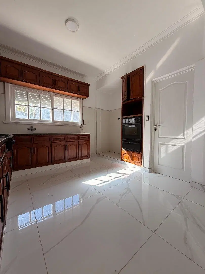 CHALET 4 AMBIENTES EN LOTE PROPIO 4
