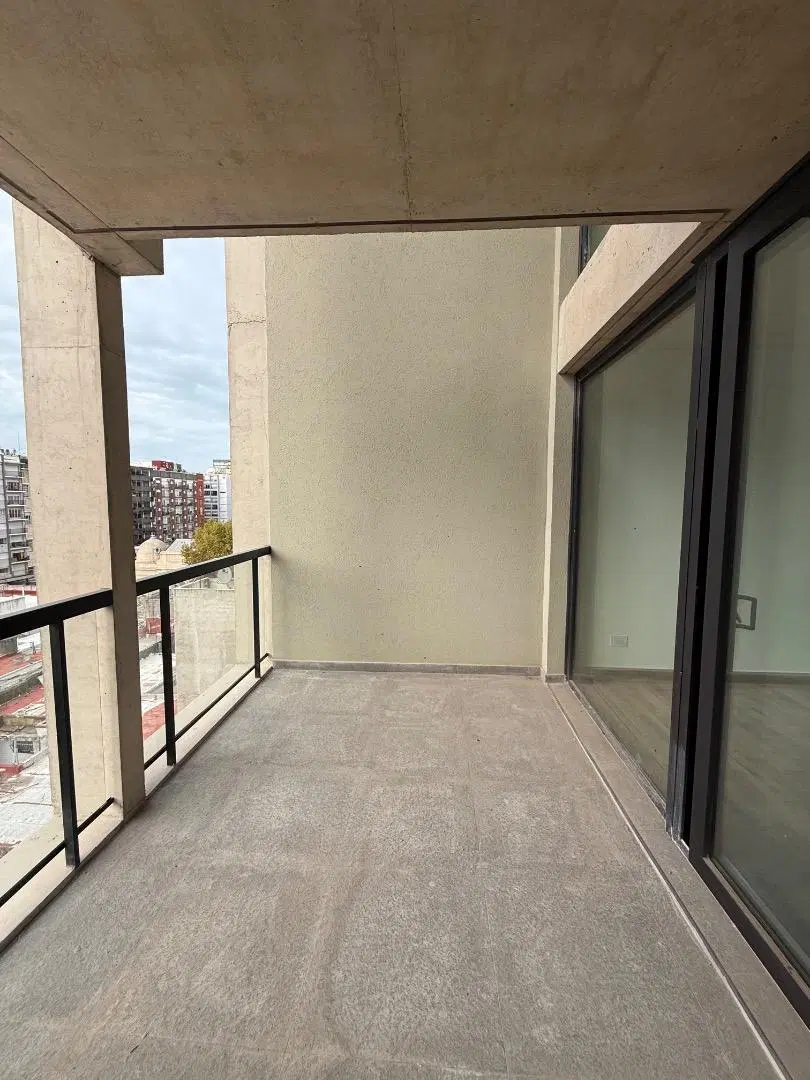 DEPARTAMENTO 2 AMBIENTES CON TERRAZA 3