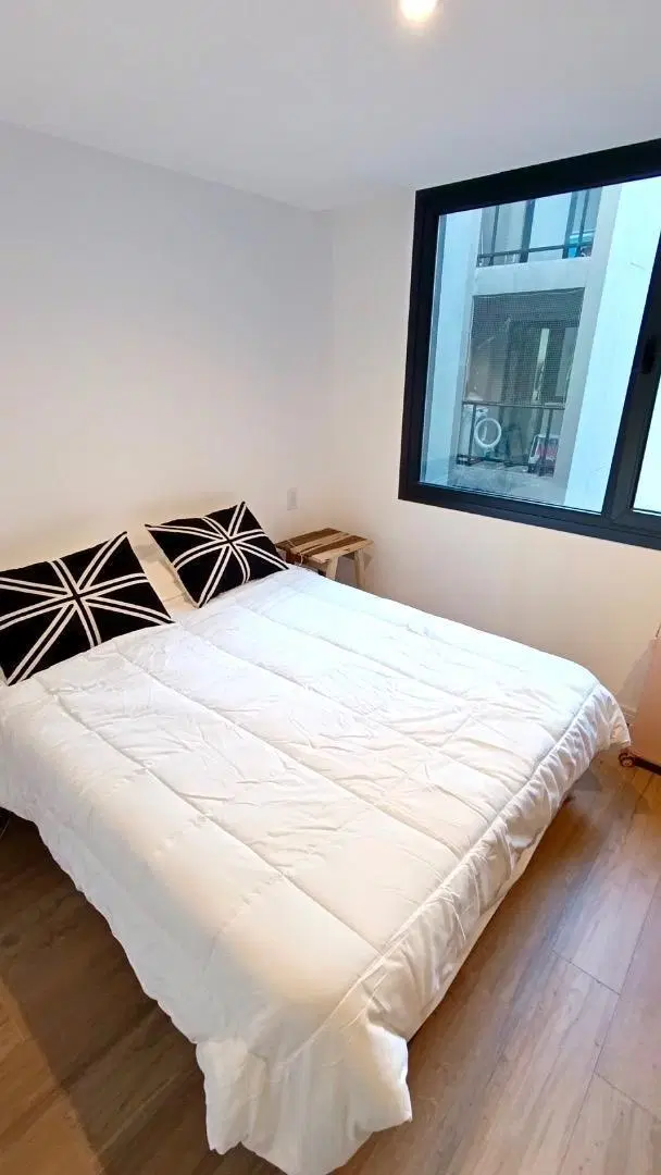 2 AMBIENTES CON BALCON EN ALQUILER MACROCENTRO 3