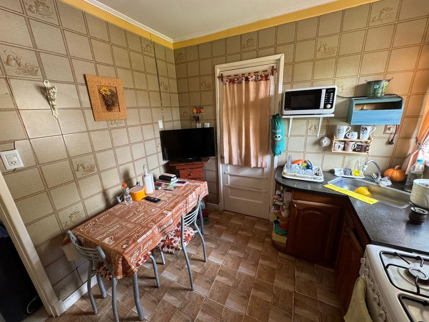 Foto de Casa 3 Ambientes con cochera y patio APTO CREDITO, imagen 5