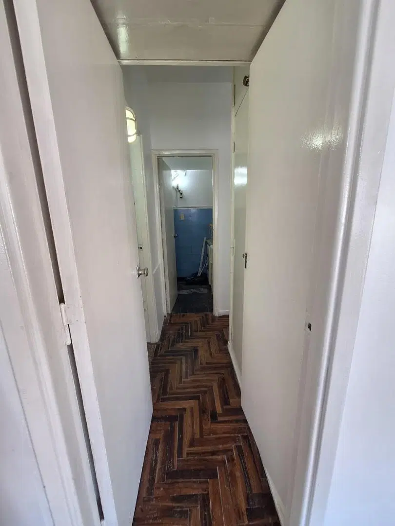 Departamento 2 ambientes al frente 4