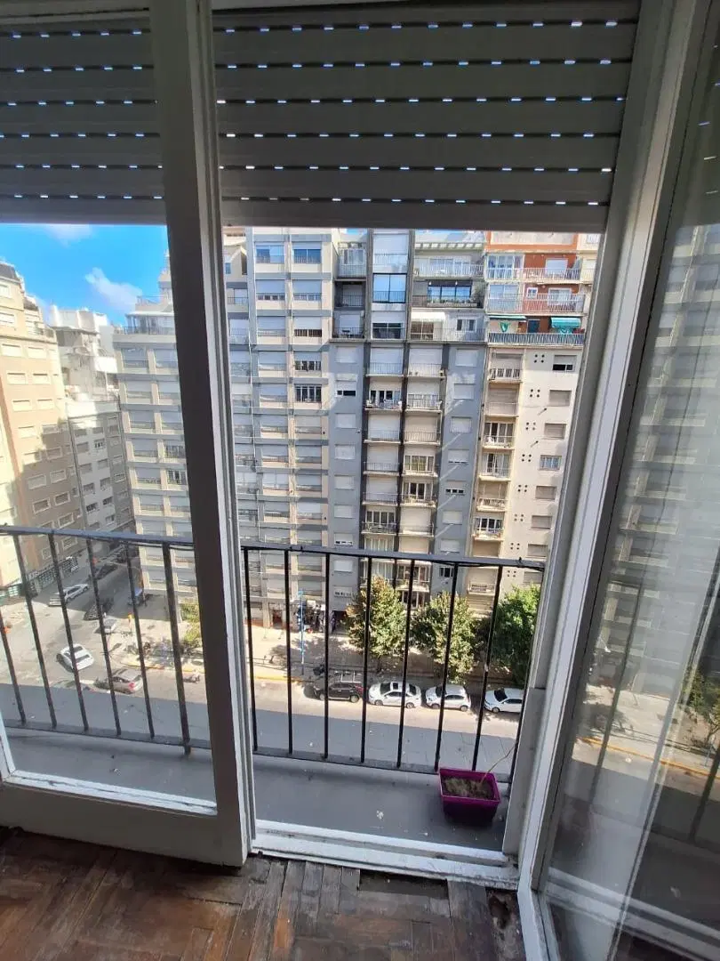 Departamento 2 ambientes al frente 8