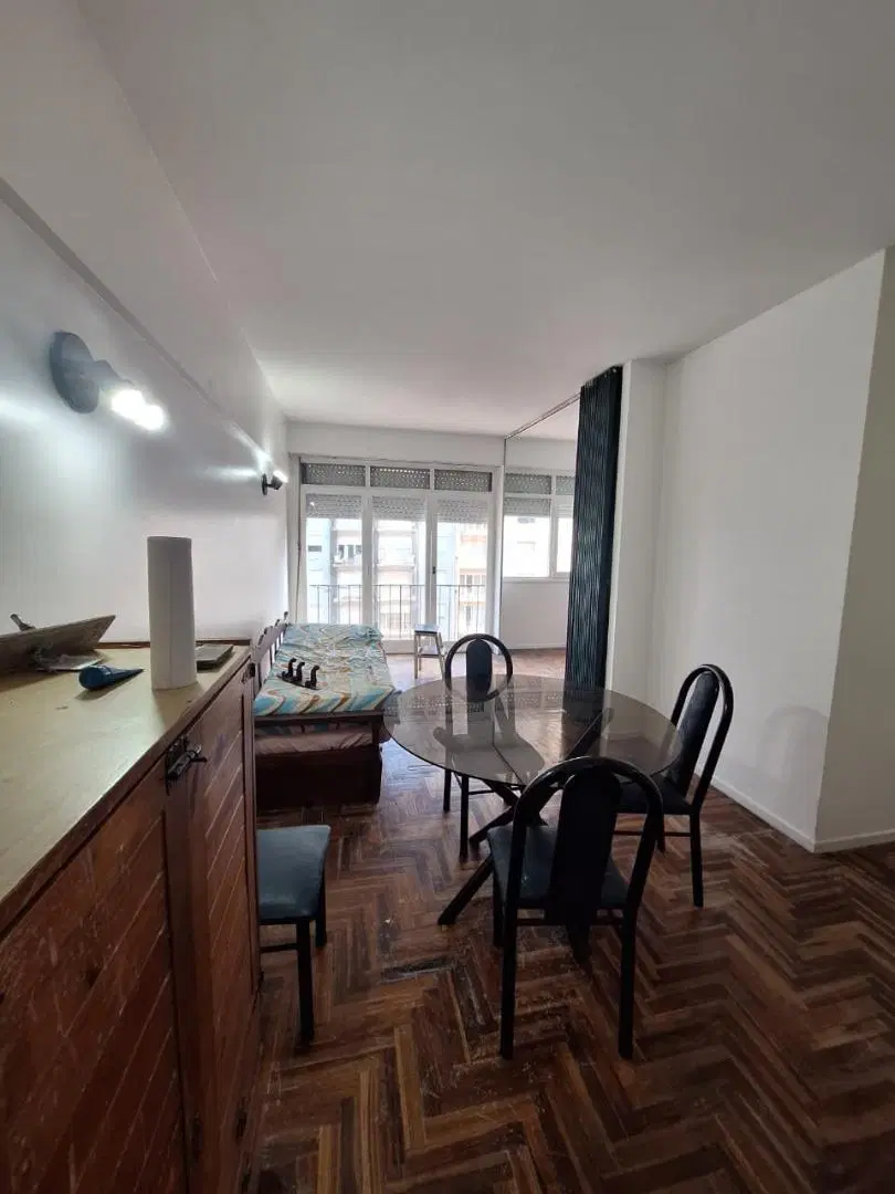 Departamento 2 ambientes al frente 3