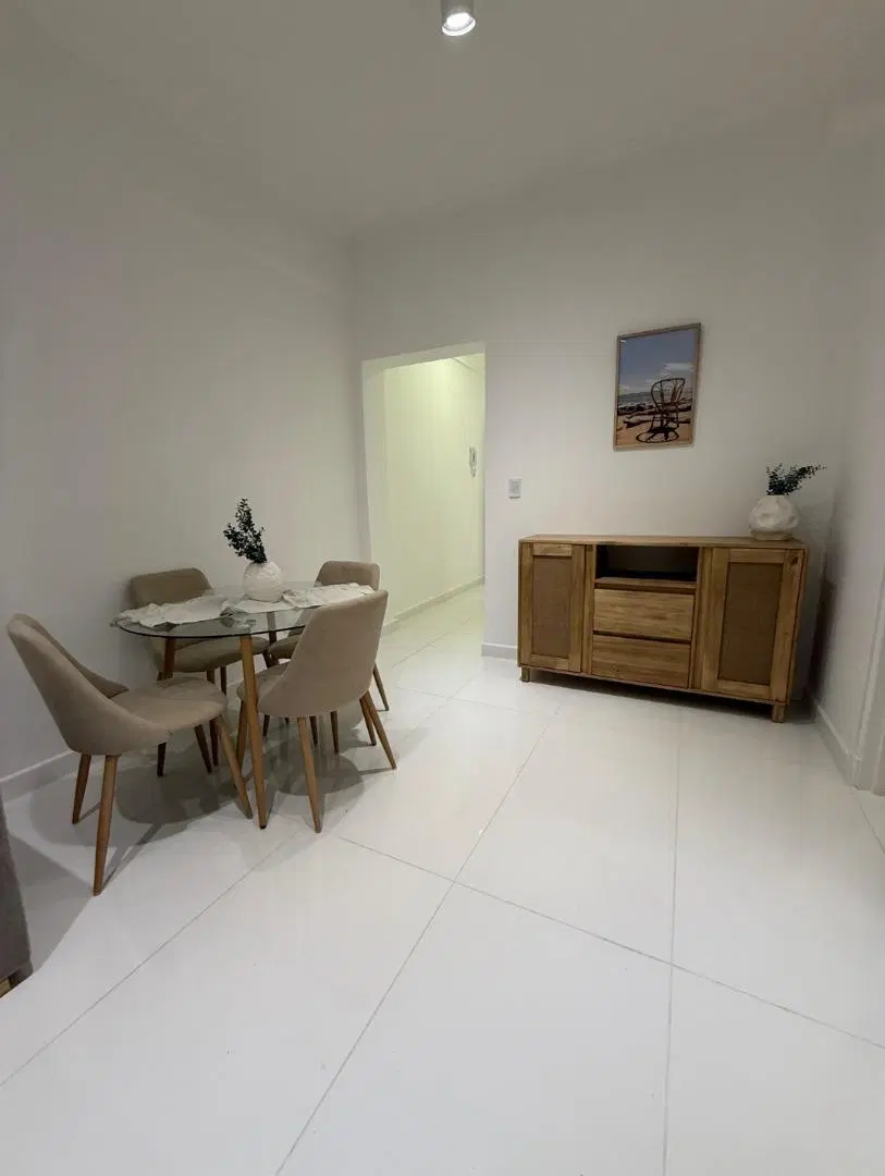 3 AMBIENTES RECLICADO CON 2 PATIOS - AMOBLADO 5