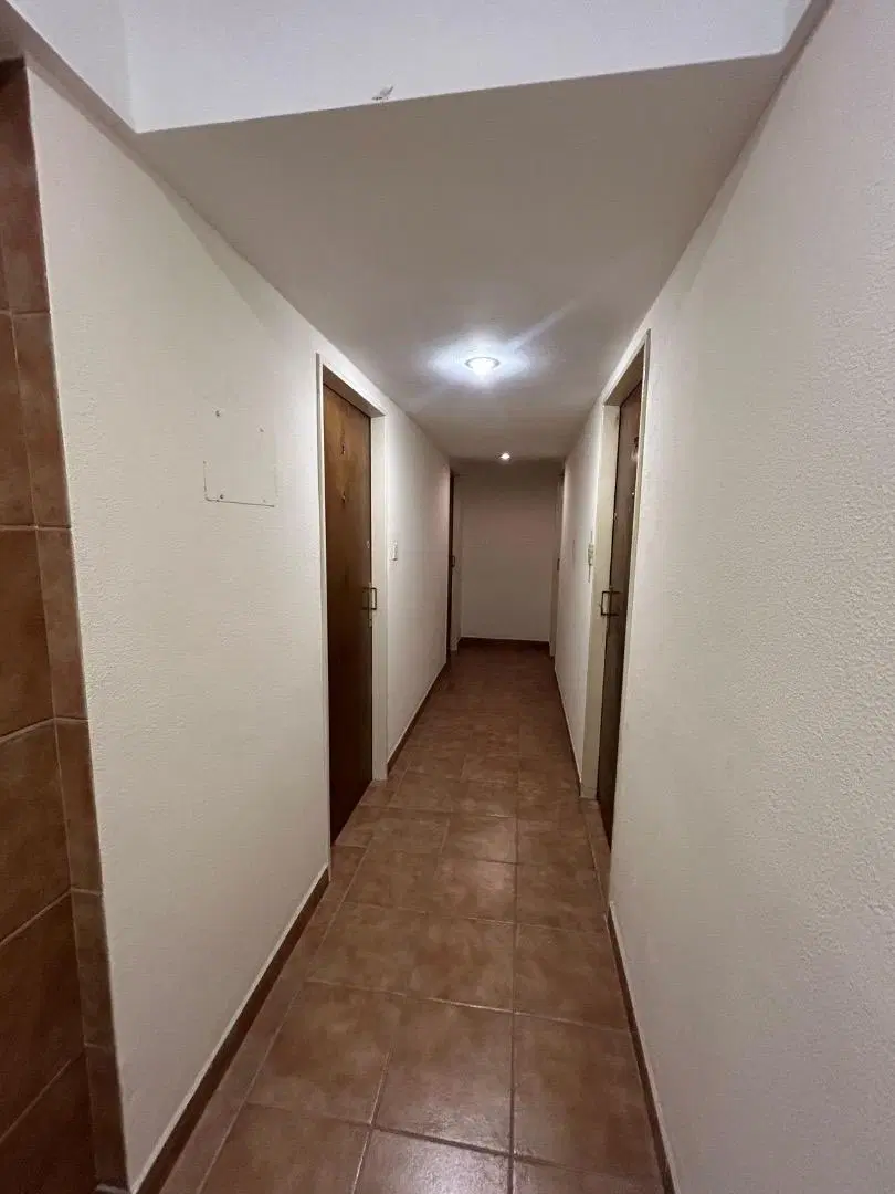 DEPARTAMENTO 4 AMBIENTES A LA CALLE CON COCHERA 5